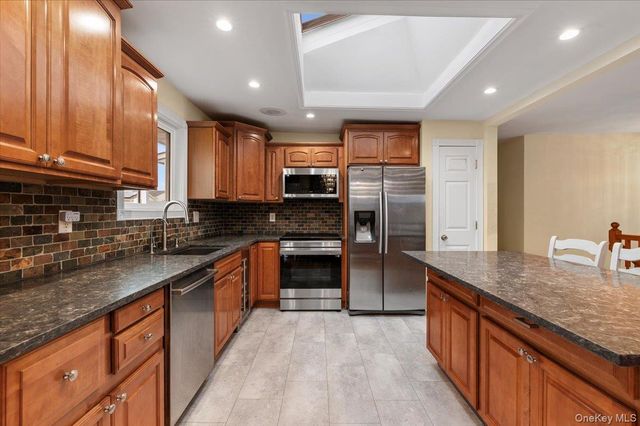 2747 Barbara Road, Bellmore, NY 11710