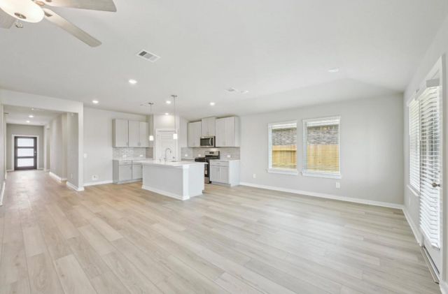 3415 Zilker Lane, Texas City, TX 77591