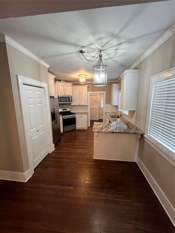 3864 Fairfield Avenue, Shreveport, LA 71106