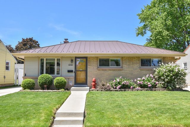 3669 S 81st STREET, Milwaukee, WI 53220