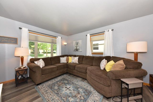 3669 S 81st STREET, Milwaukee, WI 53220