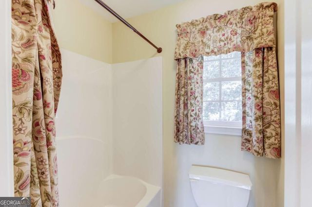 4121 Holcomb Creek Drive, Buford, GA 30519