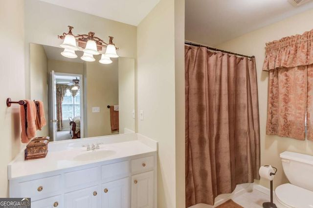 4121 Holcomb Creek Drive, Buford, GA 30519