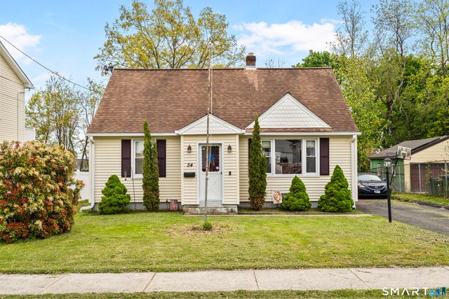 54 Winslow Drive, West Haven, CT 06516