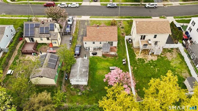 54 Winslow Drive, West Haven, CT 06516