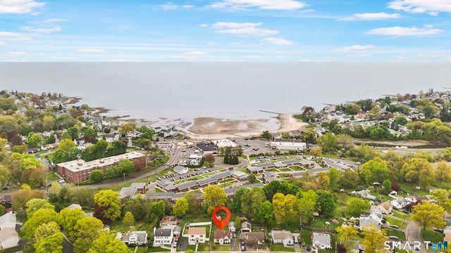 54 Winslow Drive, West Haven, CT 06516
