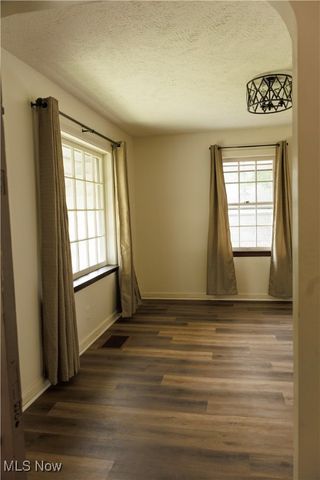 83 Beechwood Drive, Youngstown, OH 44512