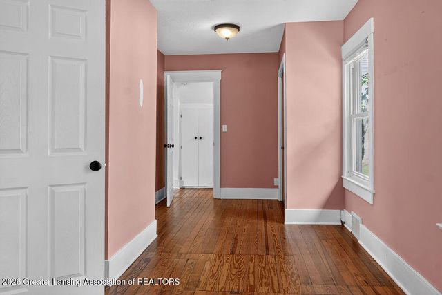 731 N Hayford Avenue, Lansing, MI 48912