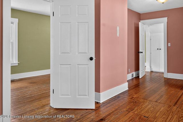 731 N Hayford Avenue, Lansing, MI 48912