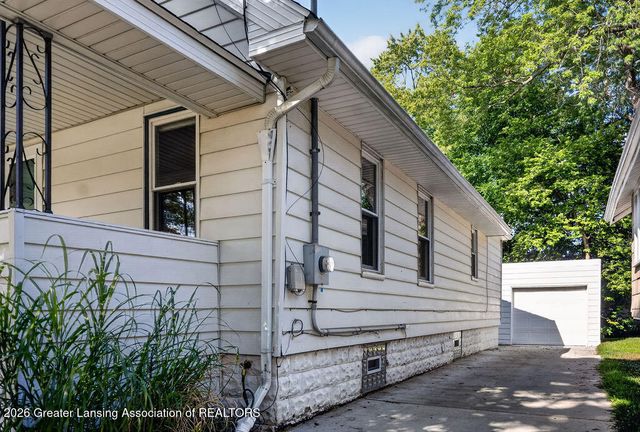 731 N Hayford Avenue, Lansing, MI 48912