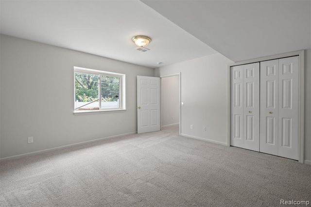 4427 Hannan Road, Wayne, MI 48184