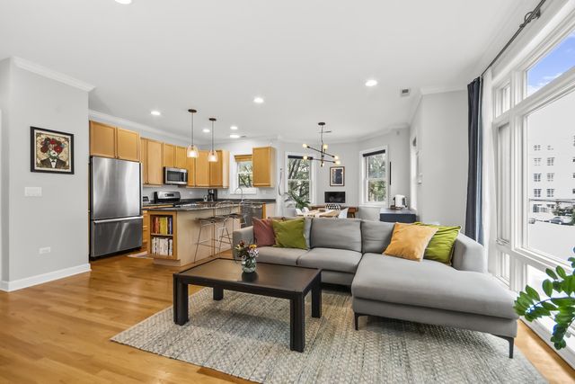 3456 N Ashland Avenue 2N, Chicago, IL 60657