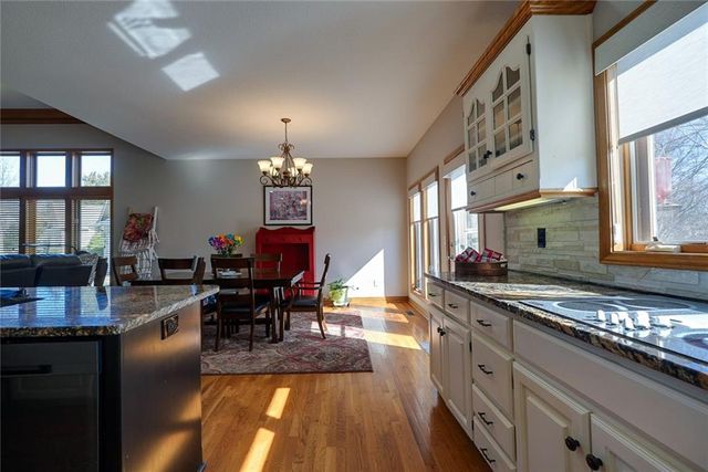 507 Ashurst Court, Lee's Summit, MO 64081