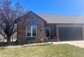 507 Ashurst Court, Lee's Summit, MO 64081