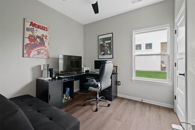 407 NE Sycamore Court, Oak Grove, MO 64075
