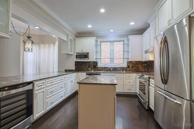 8731 Kenwood Road, Sycamore Twp, OH 45242