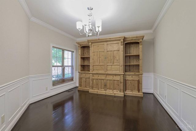 8731 Kenwood Road, Sycamore Twp, OH 45242