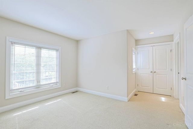 8731 Kenwood Road, Sycamore Twp, OH 45242