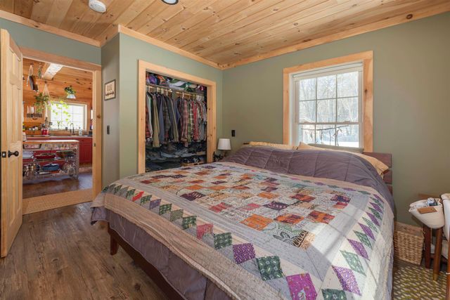 21 Crittenden Road, Bradford, NH 03221