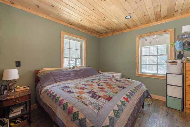 21 Crittenden Road, Bradford, NH 03221
