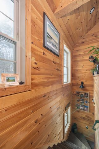 21 Crittenden Road, Bradford, NH 03221