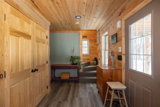 21 Crittenden Road, Bradford, NH 03221