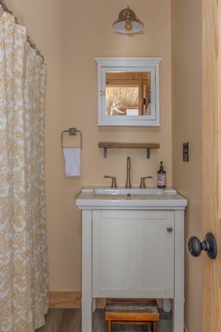 21 Crittenden Road, Bradford, NH 03221