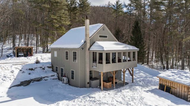 21 Crittenden Road, Bradford, NH 03221