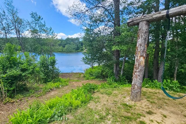 21 Crittenden Road, Bradford, NH 03221