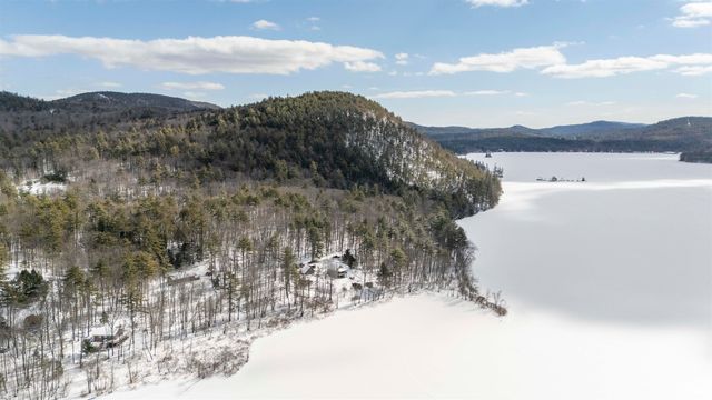 21 Crittenden Road, Bradford, NH 03221