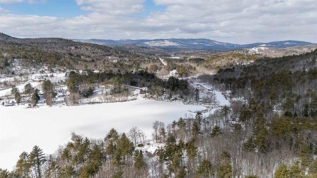 21 Crittenden Road, Bradford, NH 03221