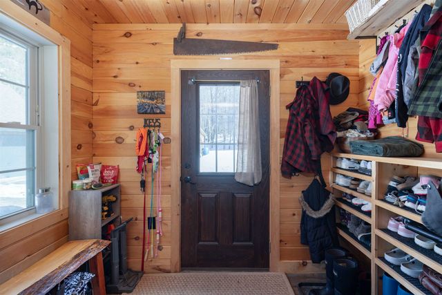 21 Crittenden Road, Bradford, NH 03221