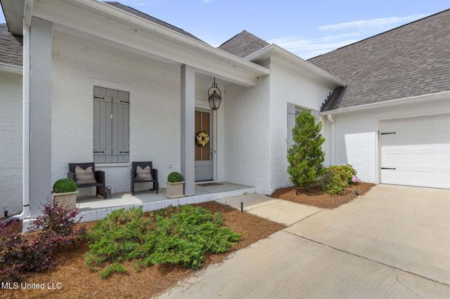 105 Camden Lake Circle, Madison, MS 39110