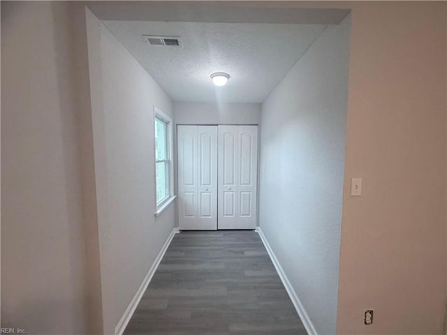 1815 Gildner RD, Hampton, VA 23666