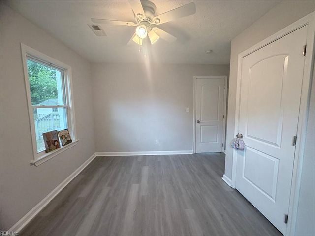 1815 Gildner RD, Hampton, VA 23666