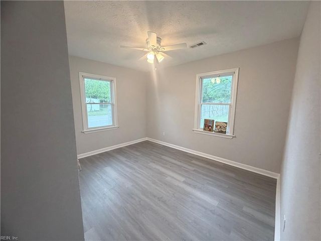 1815 Gildner RD, Hampton, VA 23666