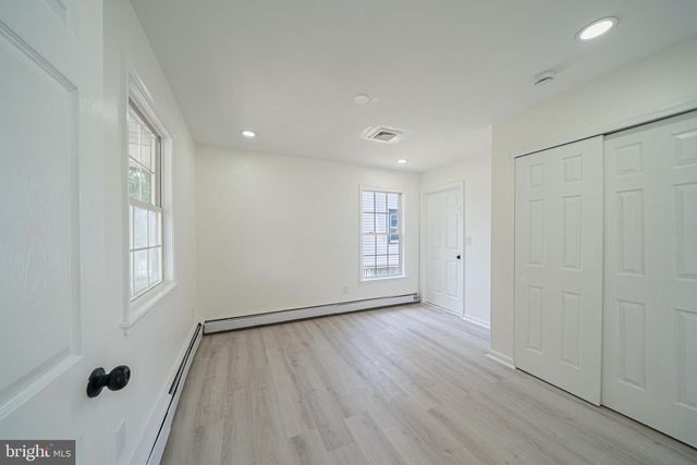 316 NEWPORT RD, Bristol, PA 19007