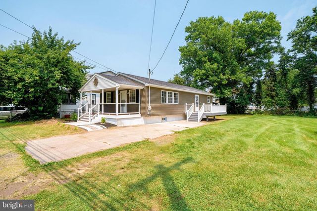 316 NEWPORT RD, Bristol, PA 19007