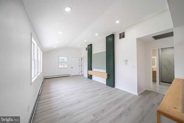 316 NEWPORT RD, Bristol, PA 19007