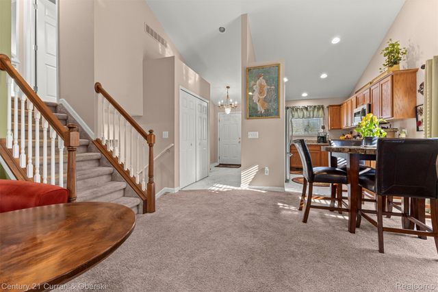 3633 Richmond St, Waterford Charter Township, MI 48328