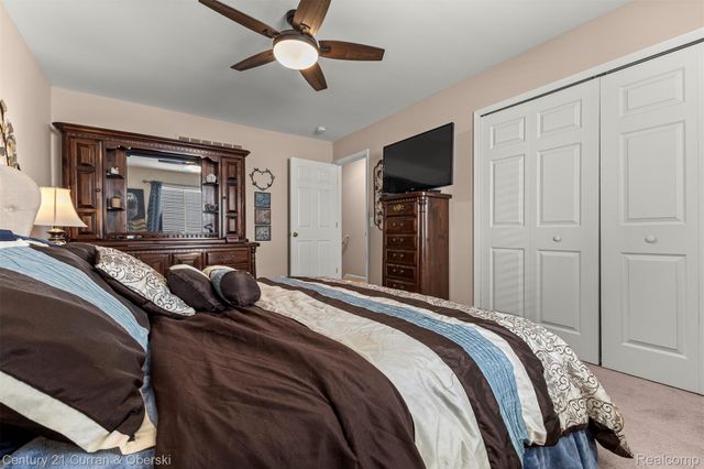 3633 Richmond St, Waterford Charter Township, MI 48328