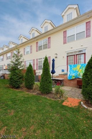 1427 Barnhardt Ln, Rahway City, NJ 07065