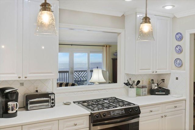 121 N Palisades Drive, Signal Mountain, TN 37377
