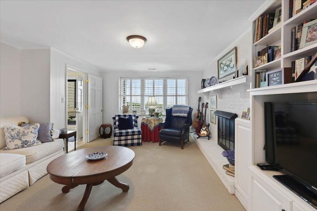 121 N Palisades Drive, Signal Mountain, TN 37377