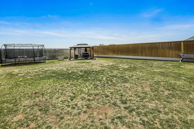 5601 HOLLOW LANDING AVENUE, Amarillo, TX 79118