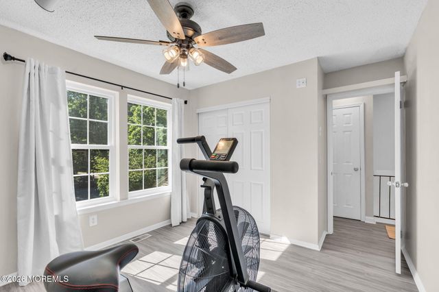 81 Whispering Oaks Way, Jackson, NJ 08527