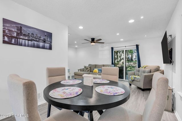 81 Whispering Oaks Way, Jackson, NJ 08527