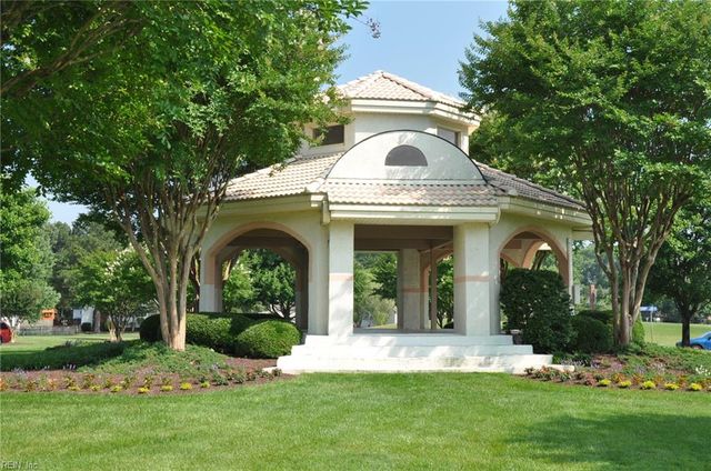 609 San Pedro DR, Chesapeake, VA 23322