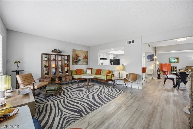 3630 McKinley Avenue, Las Vegas, NV 89121