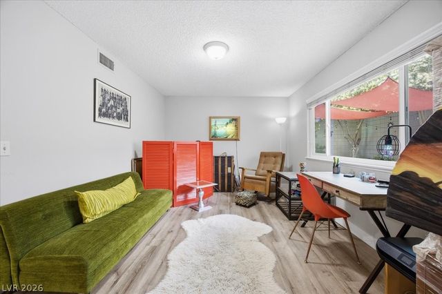 3630 McKinley Avenue, Las Vegas, NV 89121